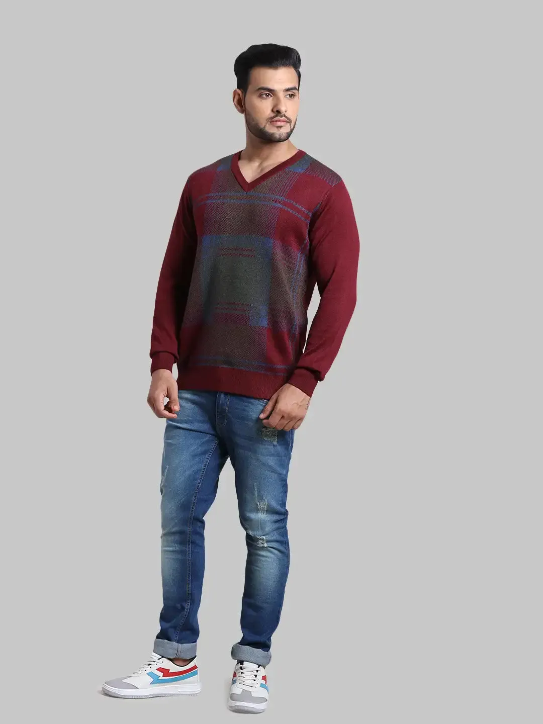 Men Maroon Tailored Fit Jacquard Acrylic Wool Blend Full Sleeve V Neck Collar Sweaters