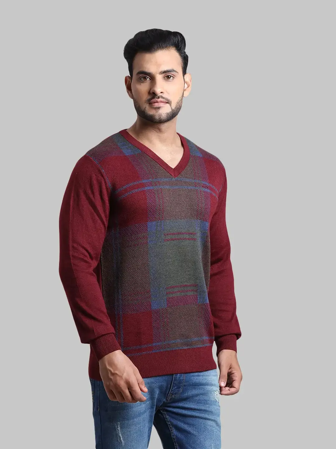 Men Maroon Tailored Fit Jacquard Acrylic Wool Blend Full Sleeve V Neck Collar Sweaters
