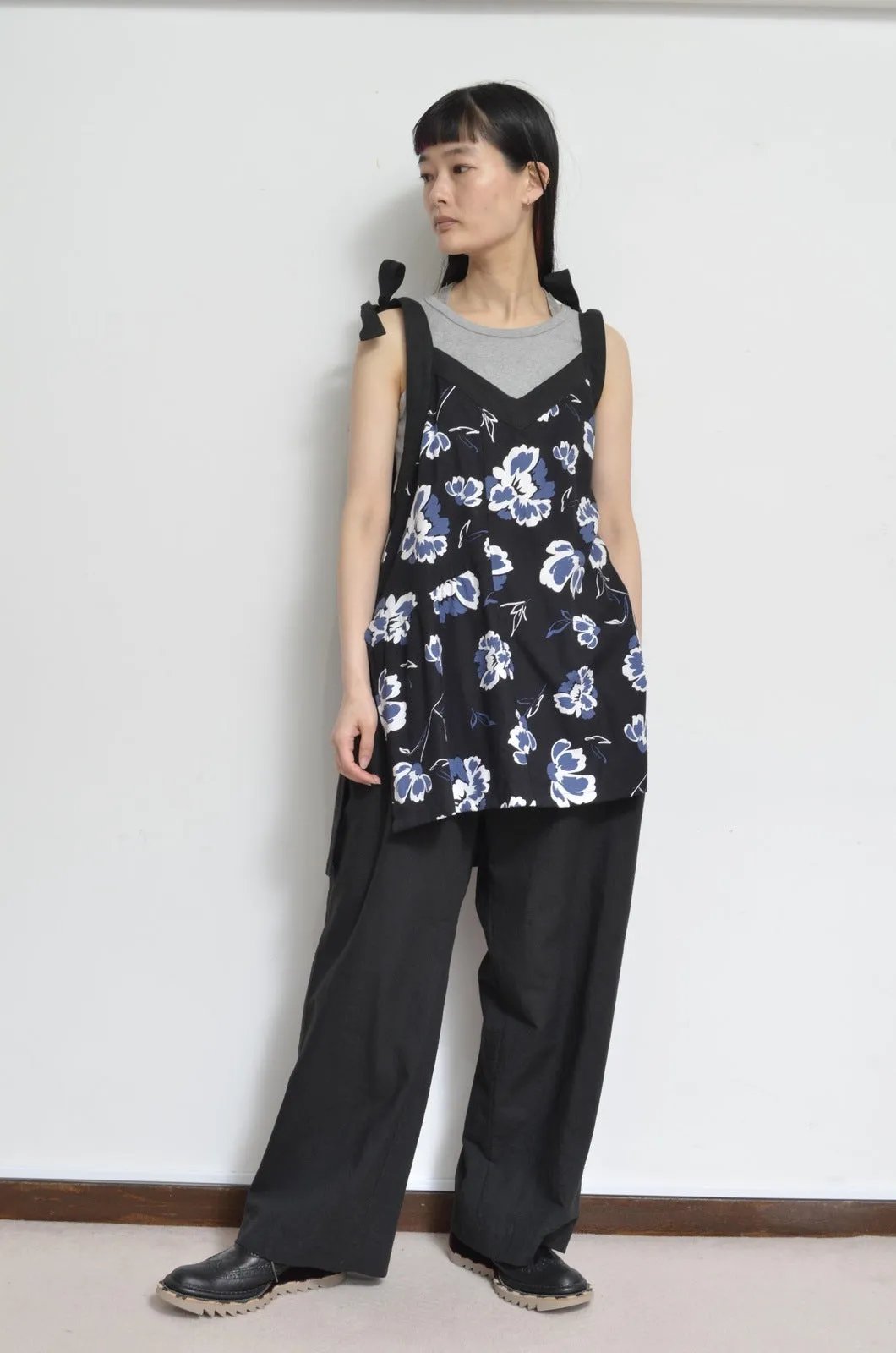V-NECK TANK_LONG_LINEN 01/BLACK