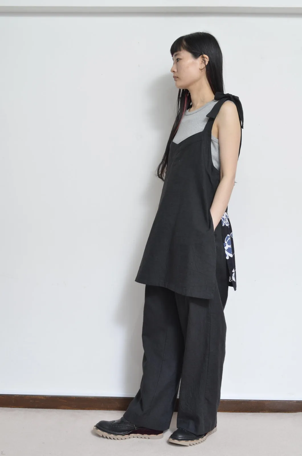V-NECK TANK_LONG_LINEN 01/BLACK