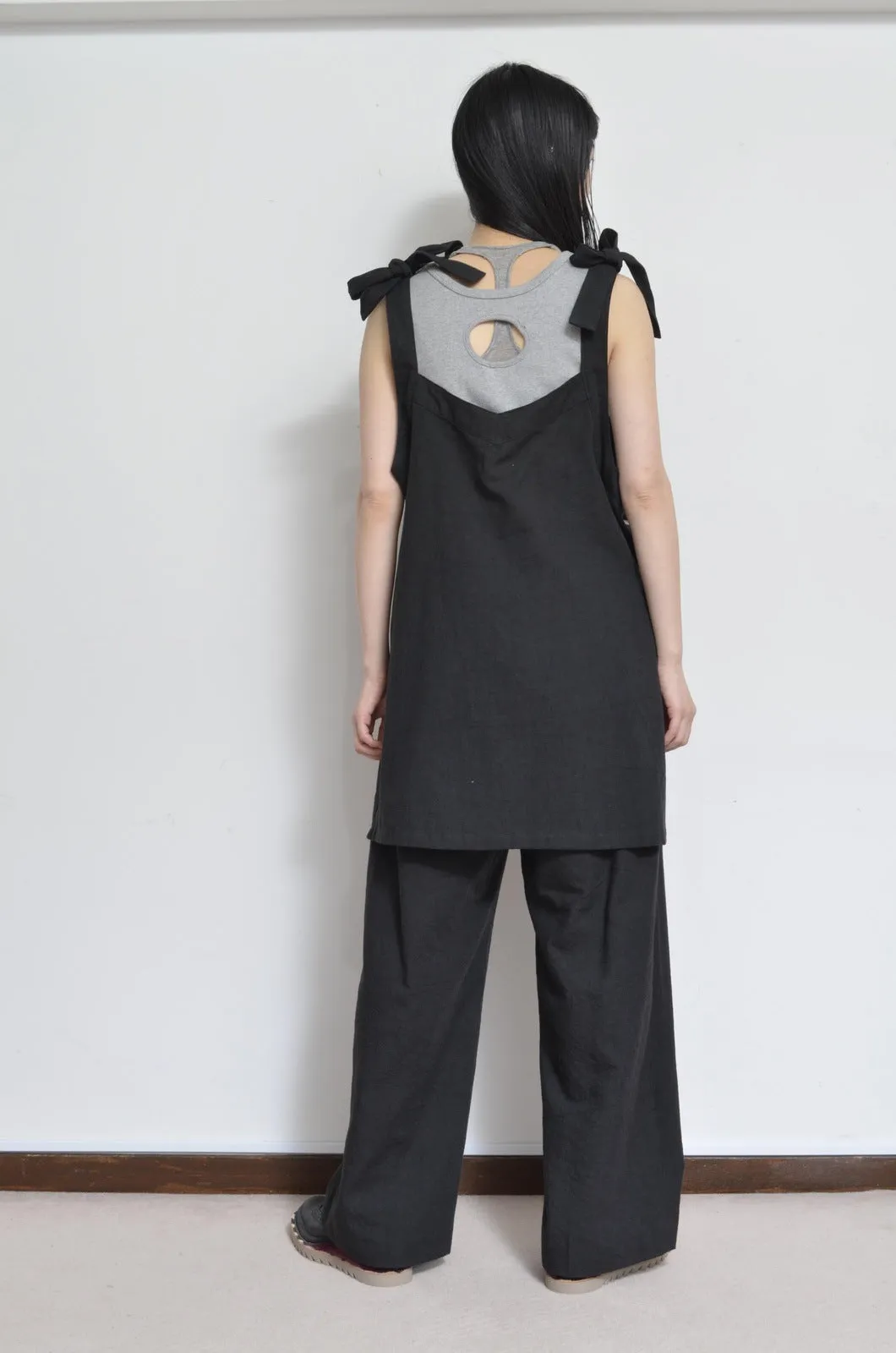 V-NECK TANK_LONG_LINEN 01/BLACK