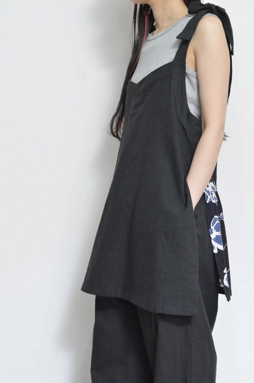 V-NECK TANK_LONG_LINEN 01/BLACK