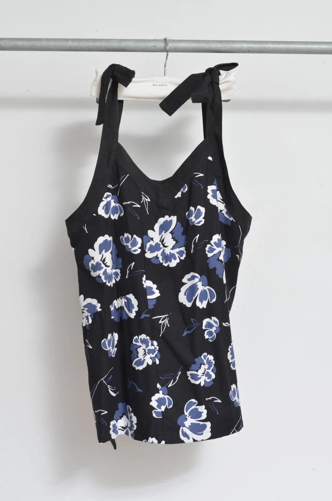 V-NECK TANK_LONG_LINEN 01/BLACK